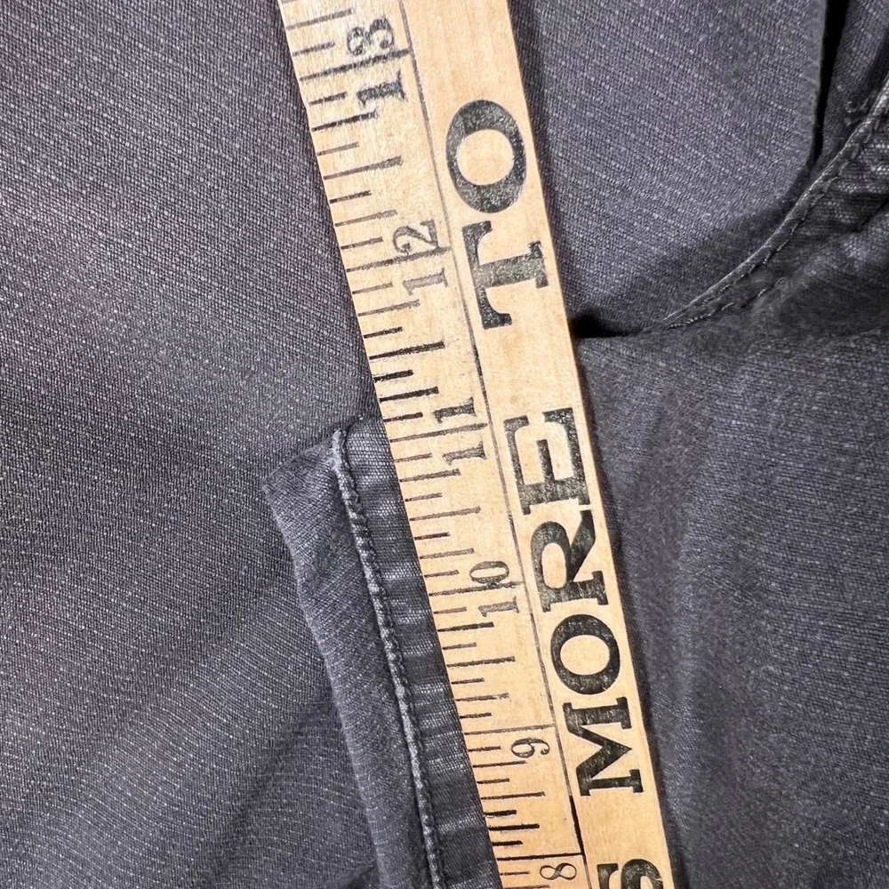 Eddie Bauer‎ Mens Cargo Shorts Size 34 Charcoal Grey Cotton Utility Pockets